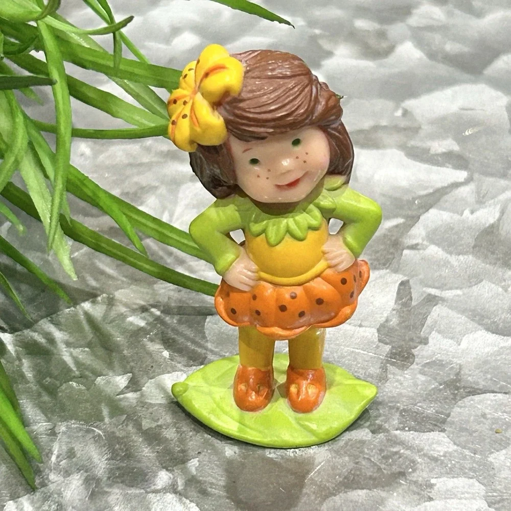 Vintage Avon Little Blossom PVC Mini Figure Lot 1982 Cake‎ Topper Flower Girl